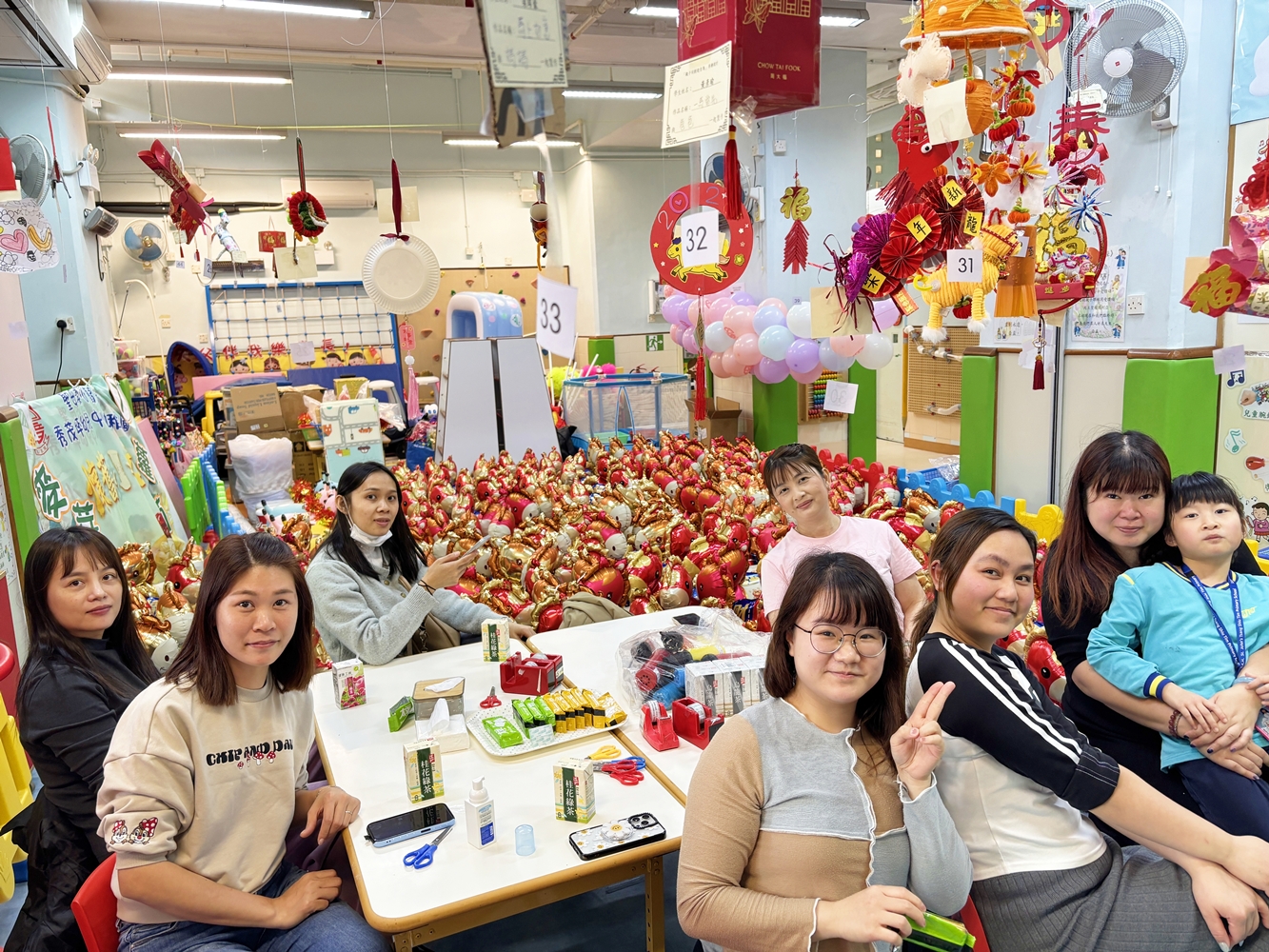2025-2026~Preparing for the Lunar New Year Carnival Horse Balloon
